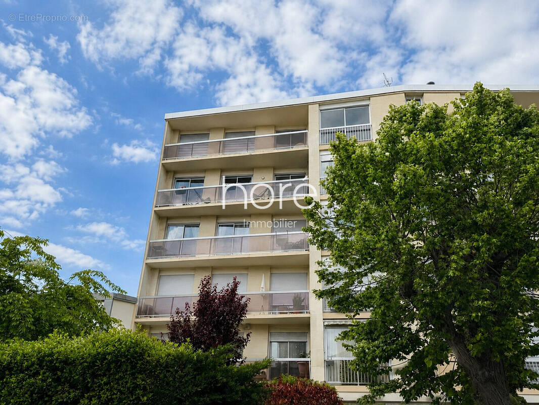 Appartement à ASNIERES-SUR-SEINE