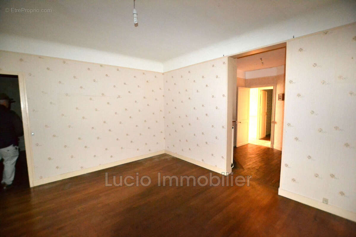 Maison 110 m² à Neuilly-Plaisance  - photo 2