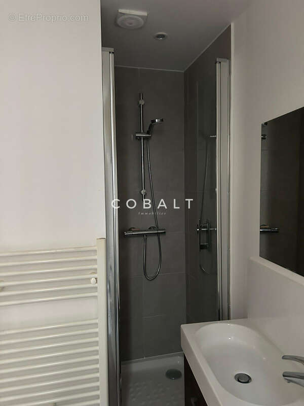 Appartement à PARIS-9E
