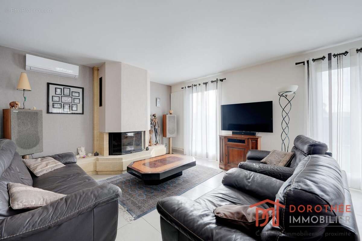 Maison à MAROLLES-EN-BRIE