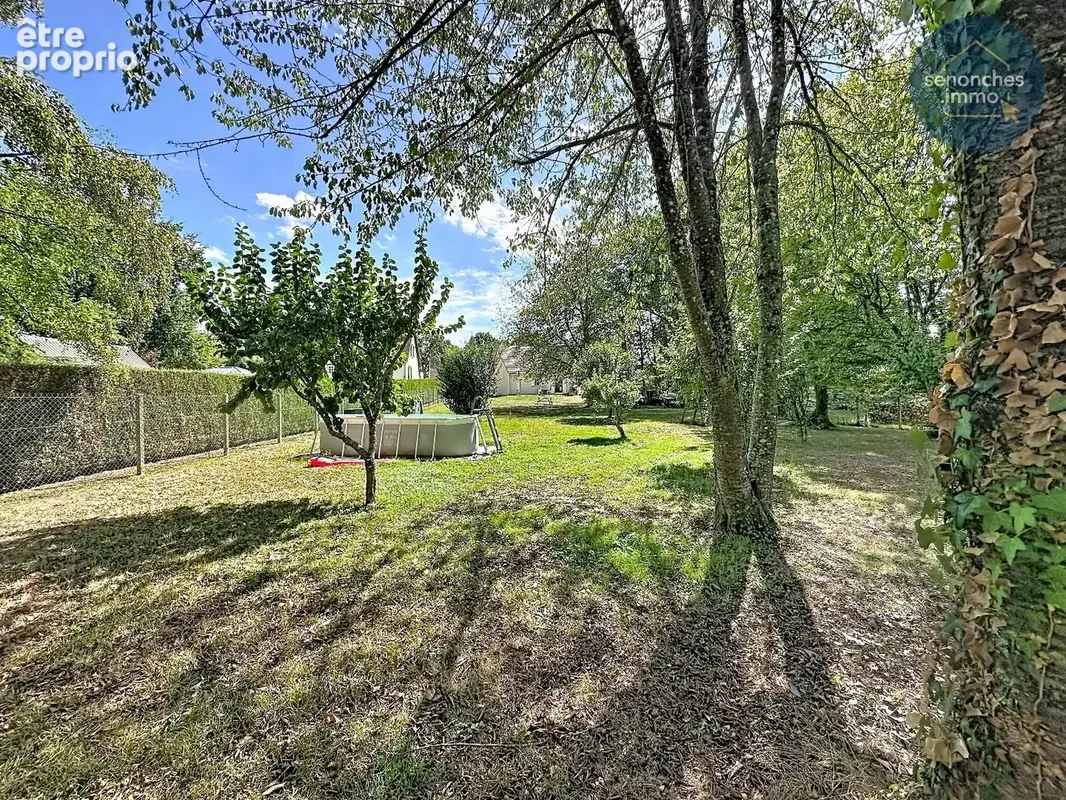 Maison familiale 5 chambres à vendre à Manou (28240)  Terrain de 3 368 m² - photo 2