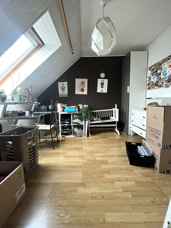 Maison à LONGVIC