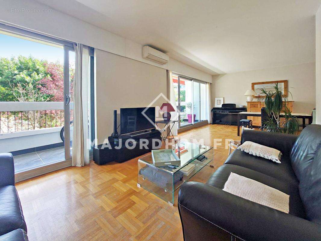 Appartement à MARSEILLE-9E