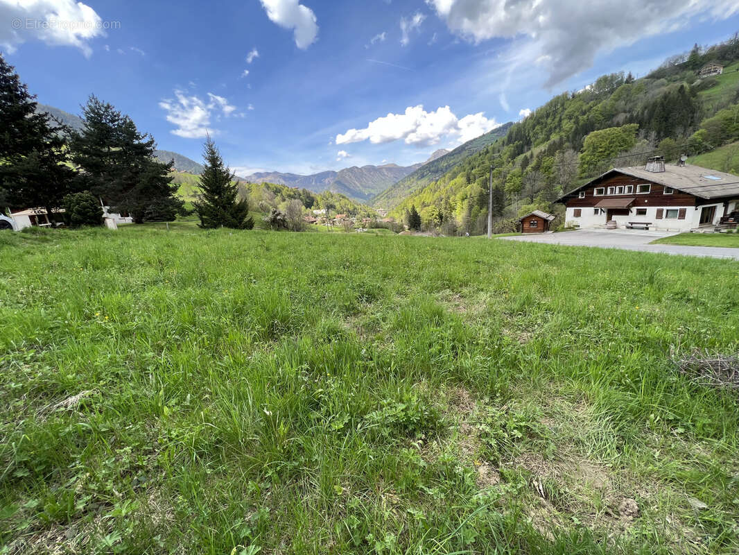 Terrain à LES CLEFS