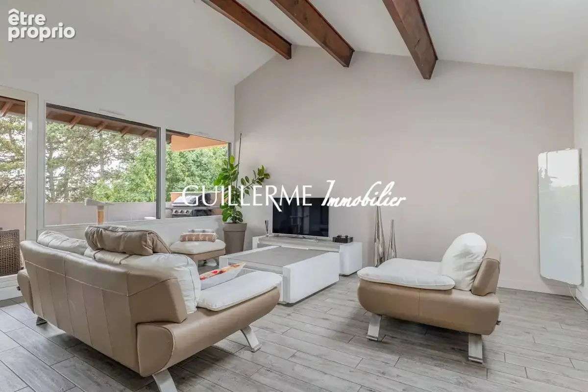 Appartement à DARDILLY