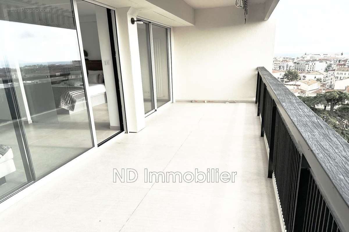 Appartement à CANNES