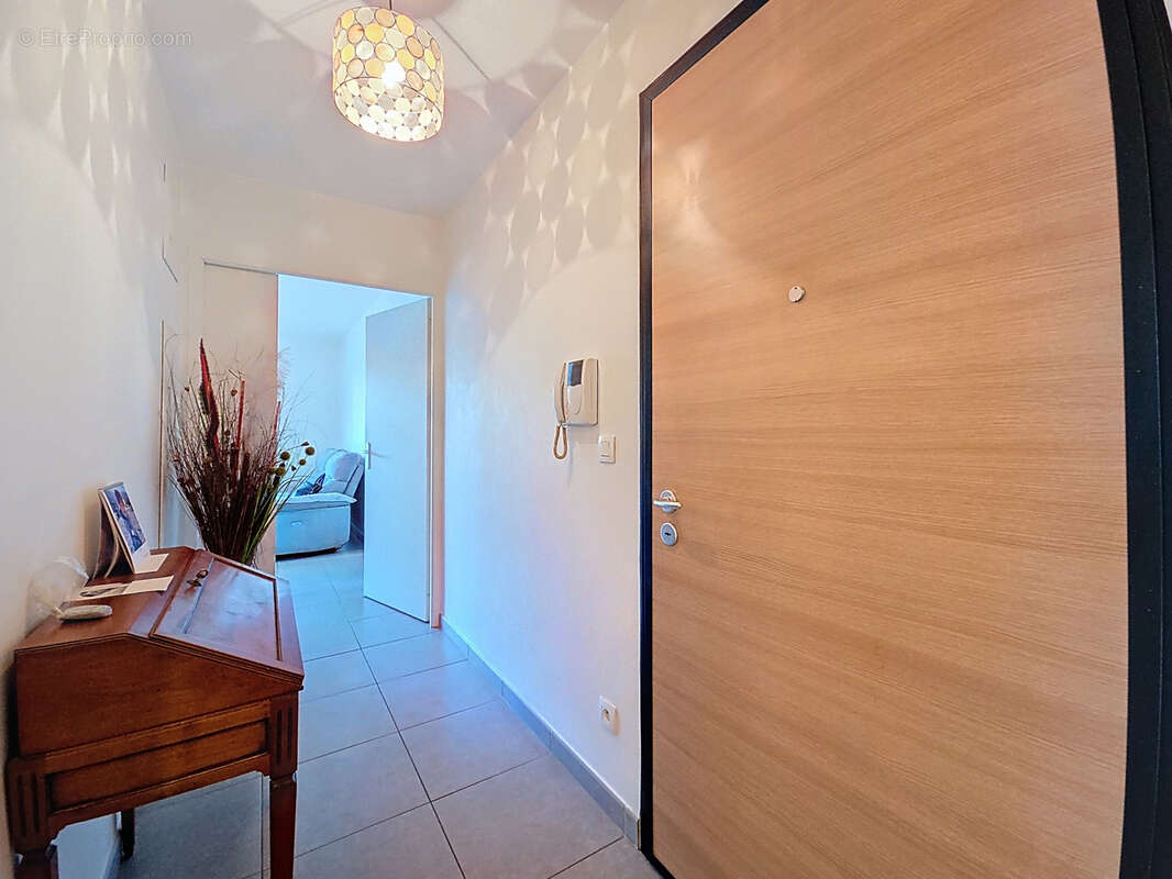 Appartement à MEYLAN