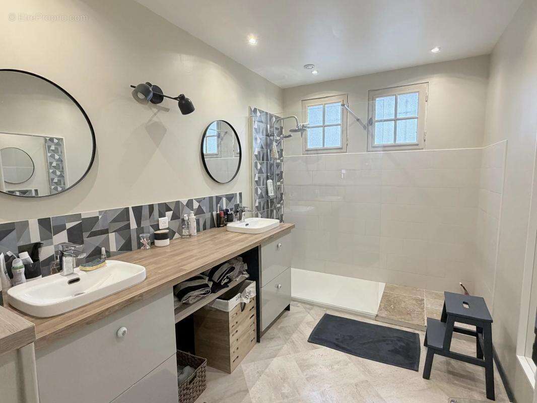 Maison à MAUVES-SUR-LOIRE