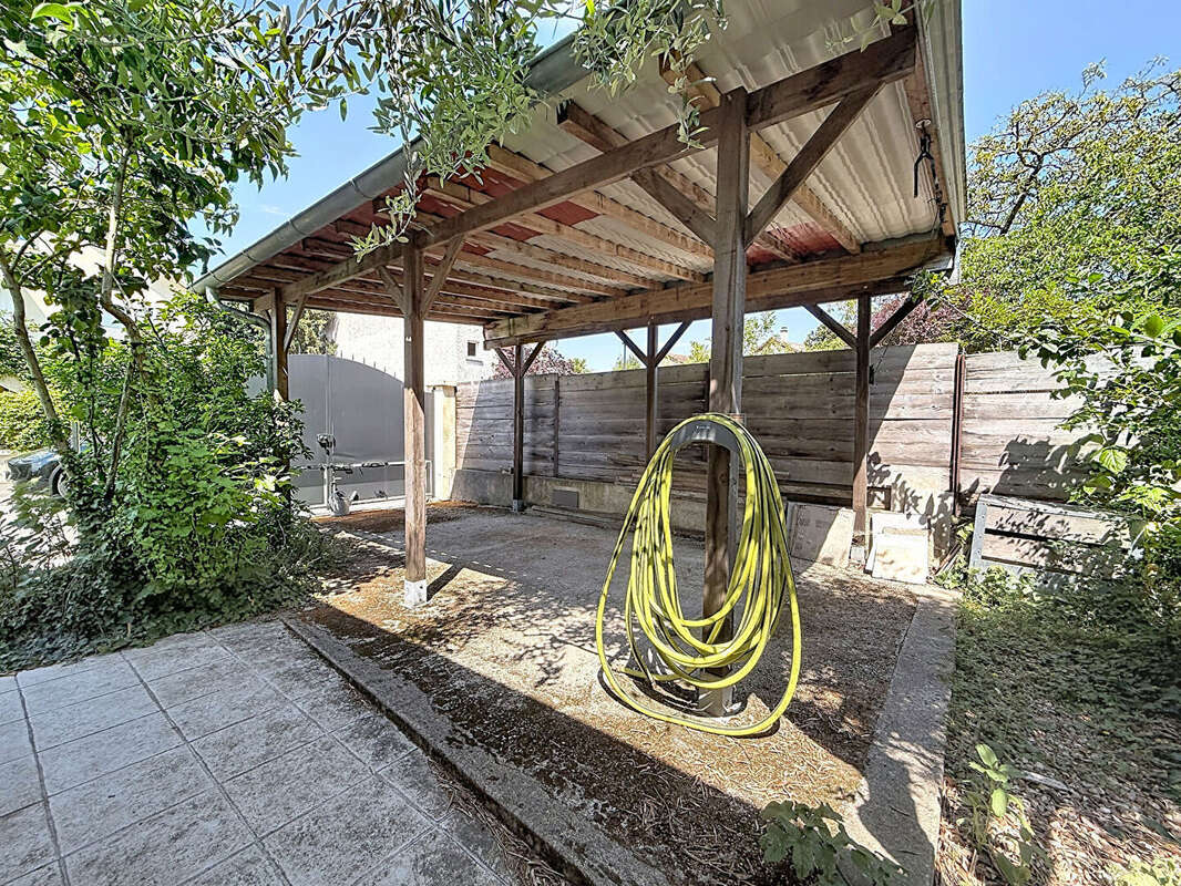 Maison à LA VERRIERE