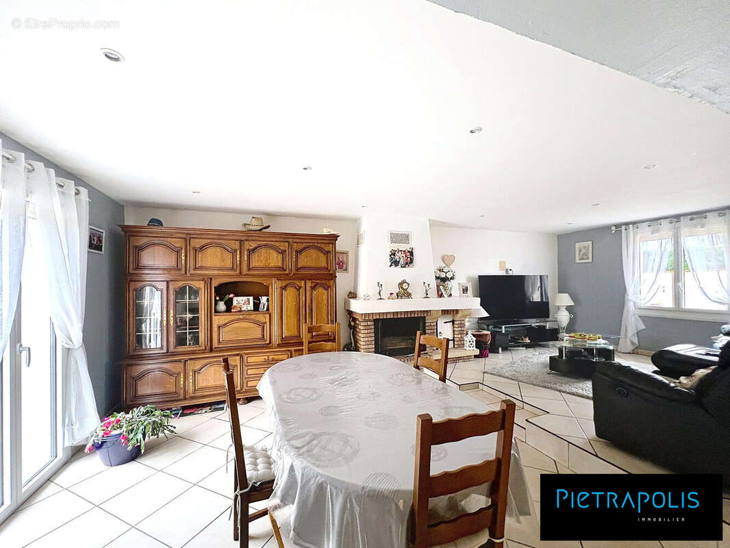 Maison à VILLETTE-D'ANTHON