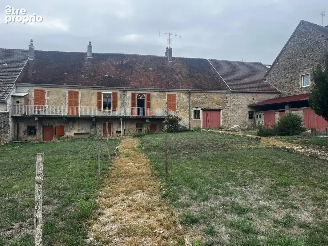 Maison à BONNAUD