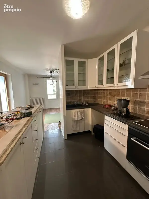 Maison individuelle rénovée   Lumineuse, fonctionnelle et prête à vivre ! - photo 3