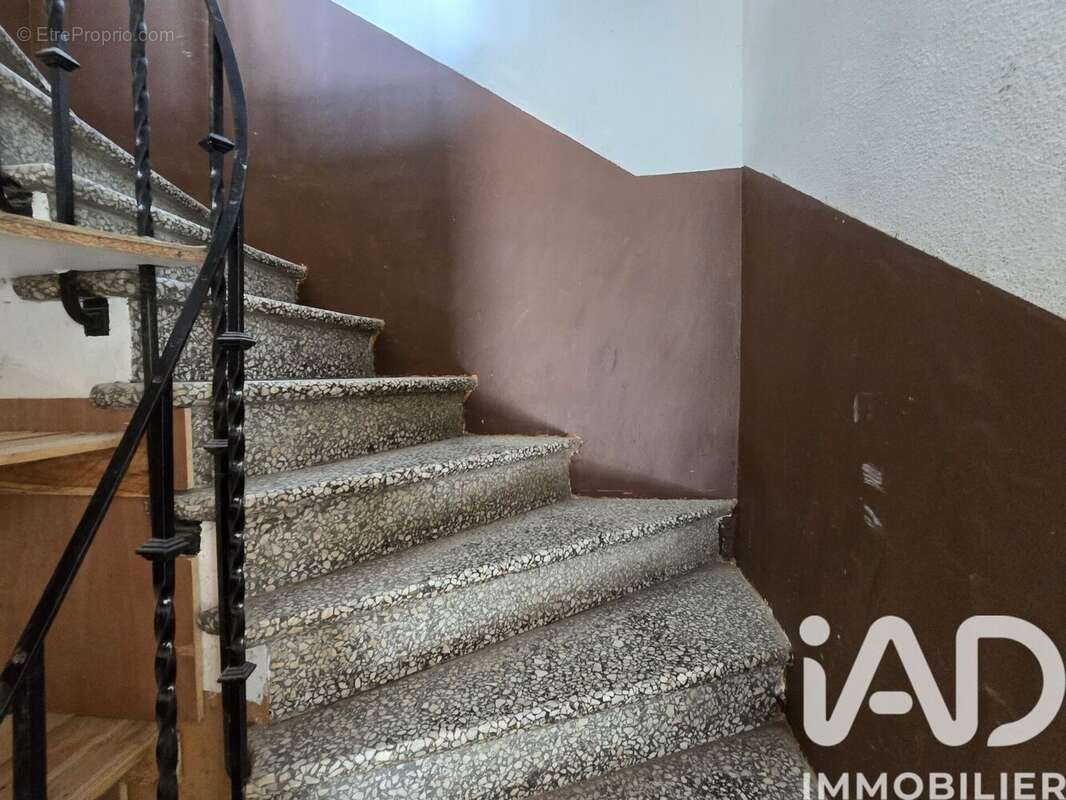 Maison 134 m² à Saint-Jean-De-Barrou  - photo 6