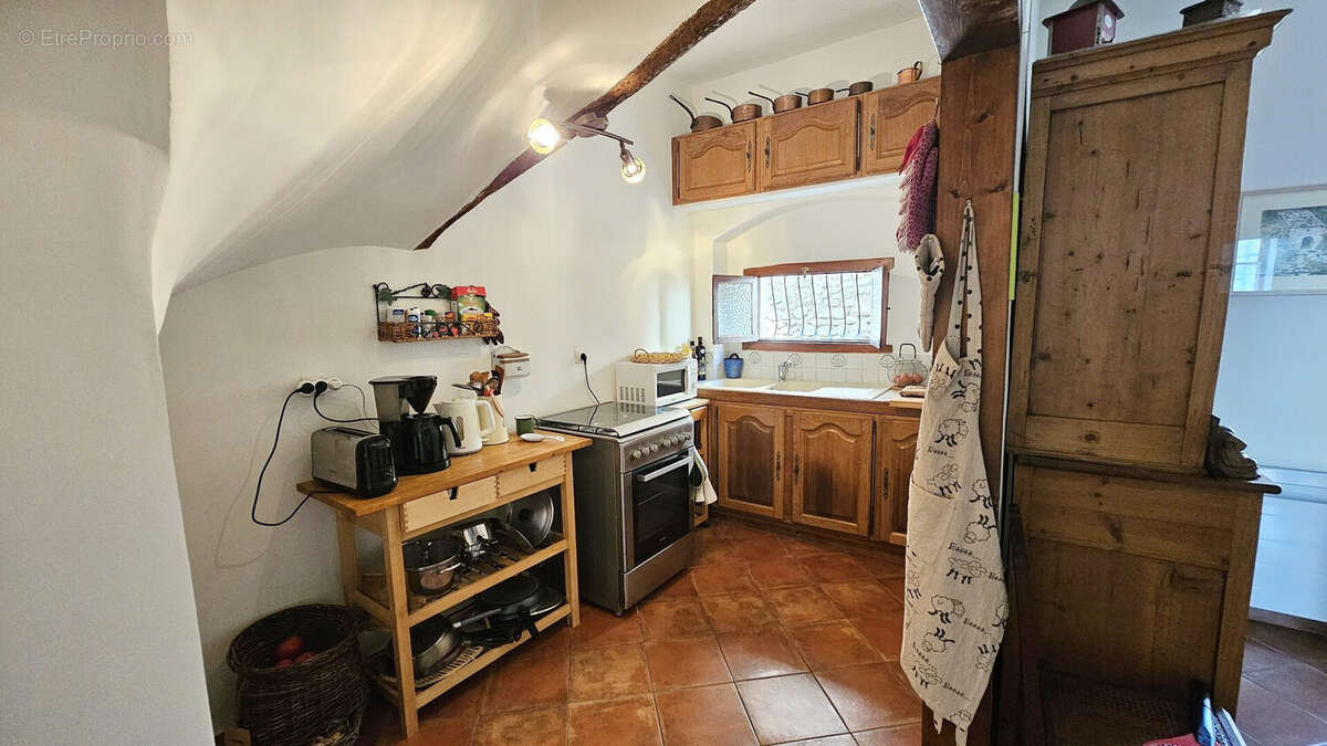 Maison 130 m² à Thezan-Les-Beziers  - photo 6