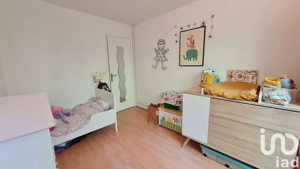Photo 8 - Appartement à VILLIERS-SUR-ORGE
