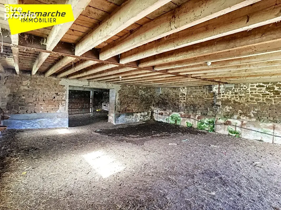 A  vendre Bâtiment à rénover  La Bloutière - photo 8