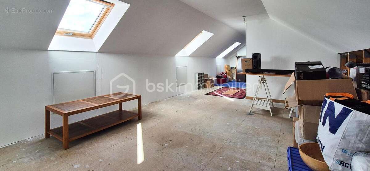 Maison à BALLAINVILLIERS