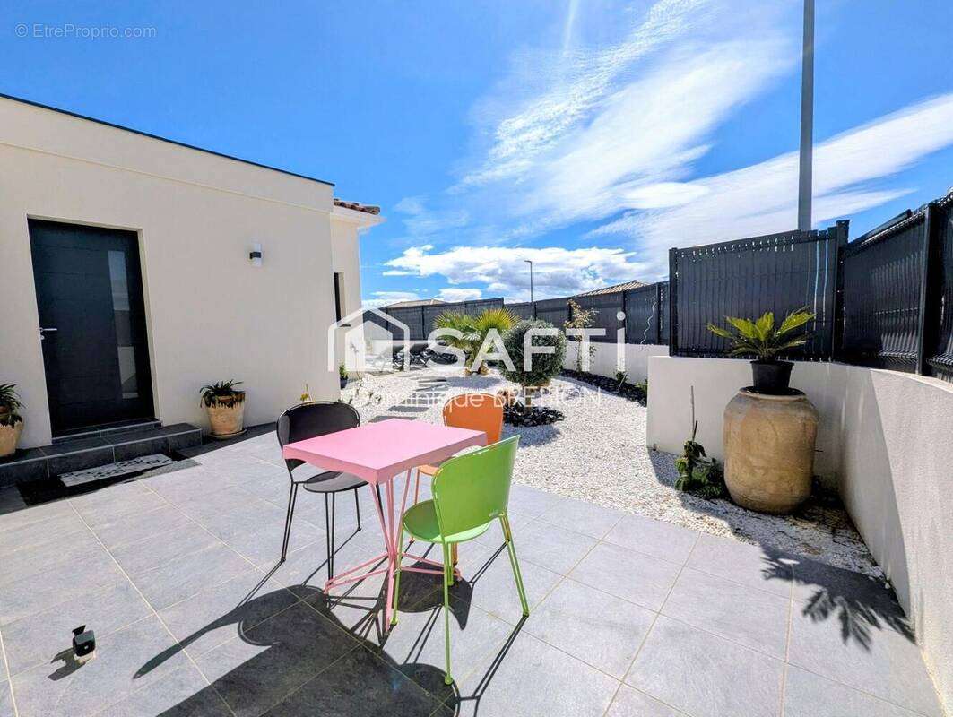 Photo 1 - Maison à CORNEILHAN