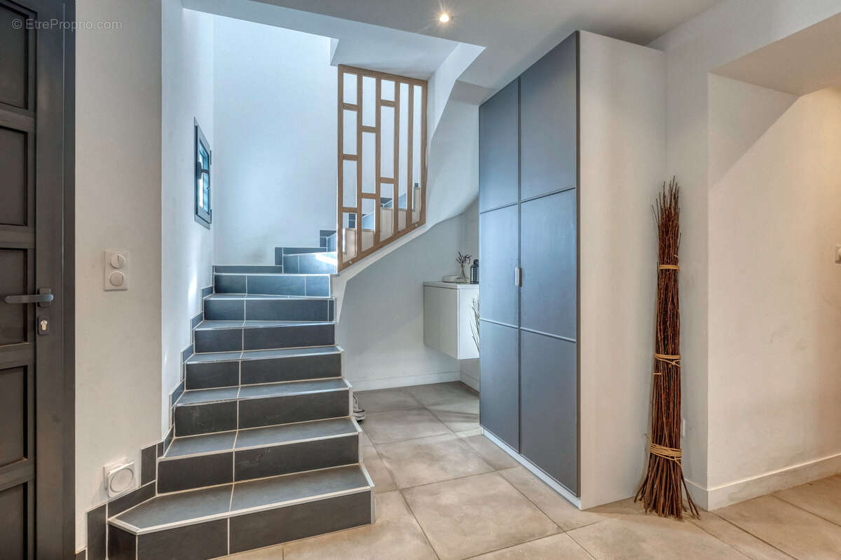 Maison à CHAMP-SUR-DRAC