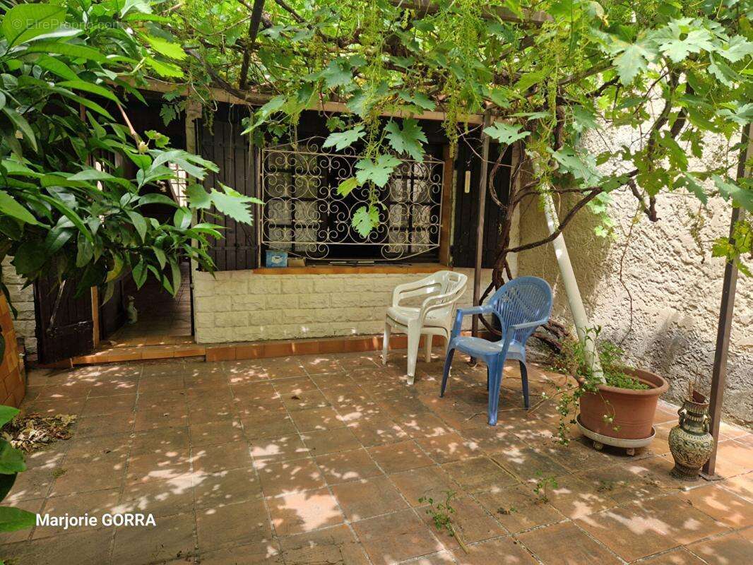 Maison à ROQUEVAIRE