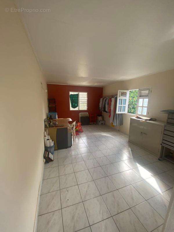 Maison à FORT-DE-FRANCE