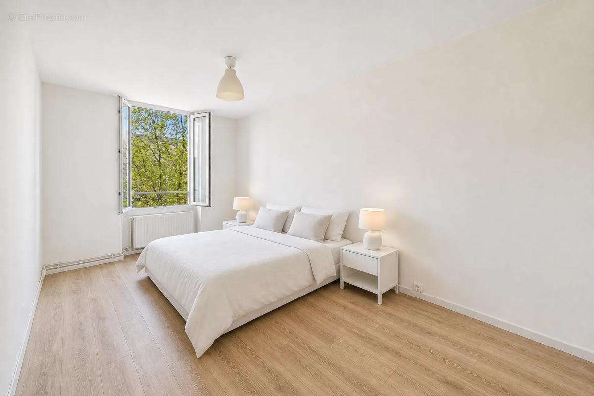 Appartement à STAINS