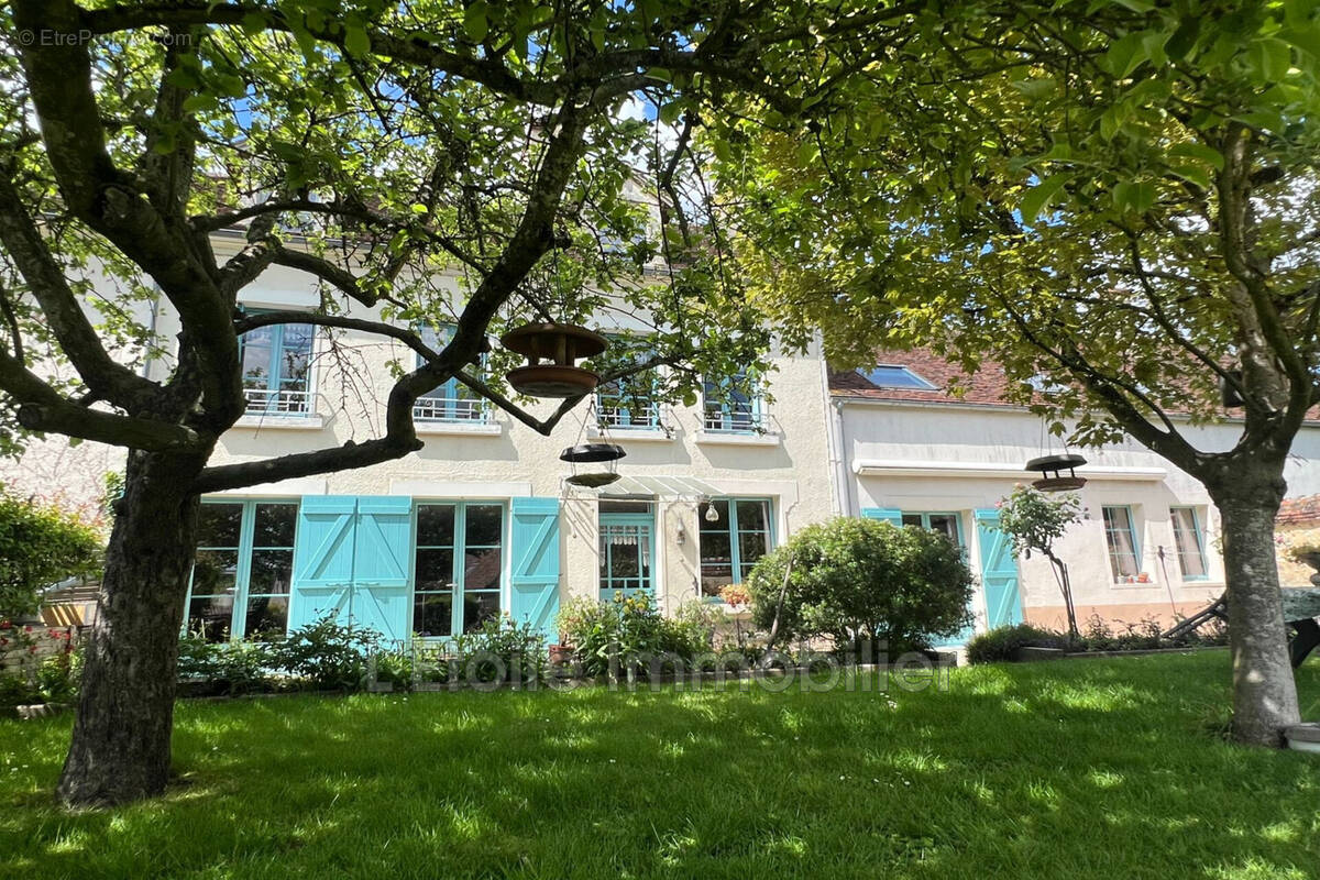 Maison à MORTAGNE-AU-PERCHE