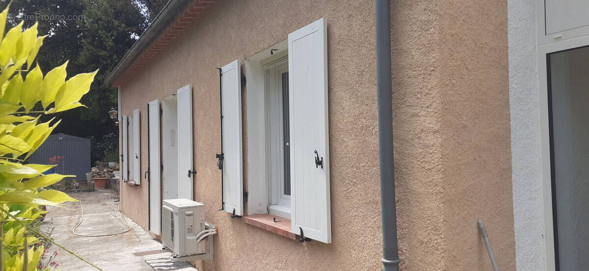 Maison à FLASSANS-SUR-ISSOLE