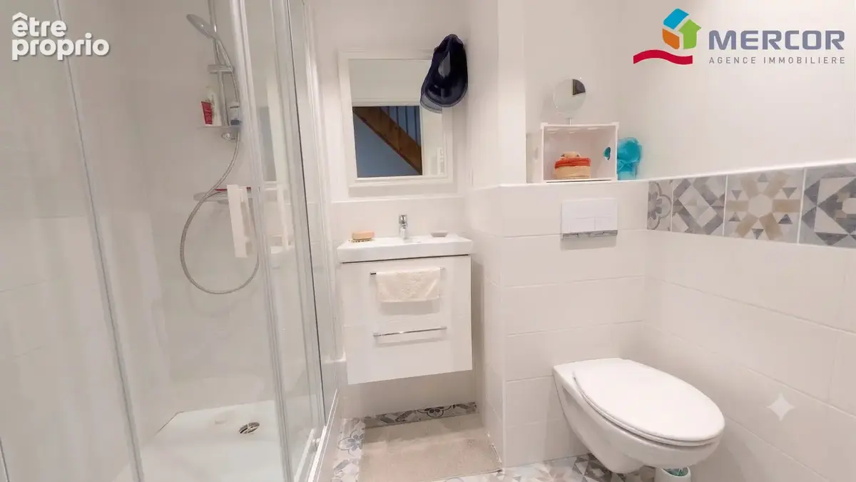 Salle de douche et wc étage 1