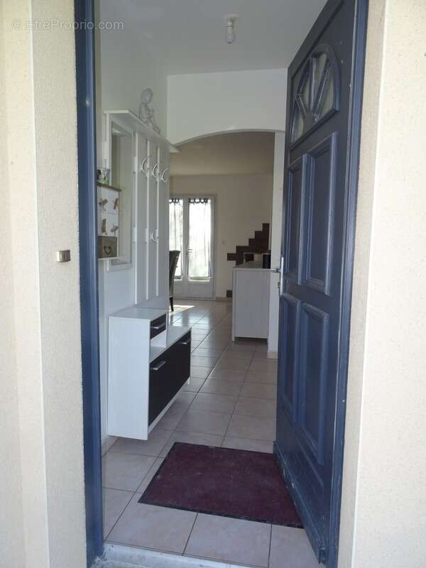 Maison à vendre 4 pièces GRASSAC (16) - photo 4
