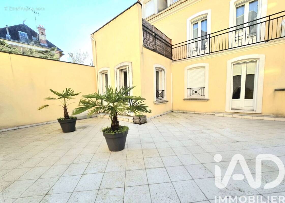 Photo 1 - Appartement à ORSAY