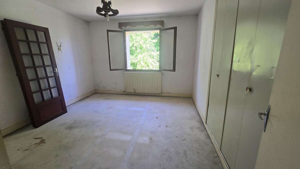 Maison 155 m² à Mielan  - photo 10