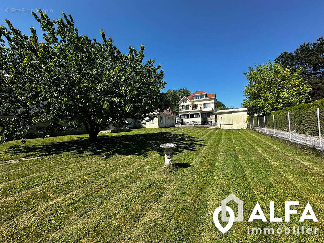 Maison à MONTMORENCY