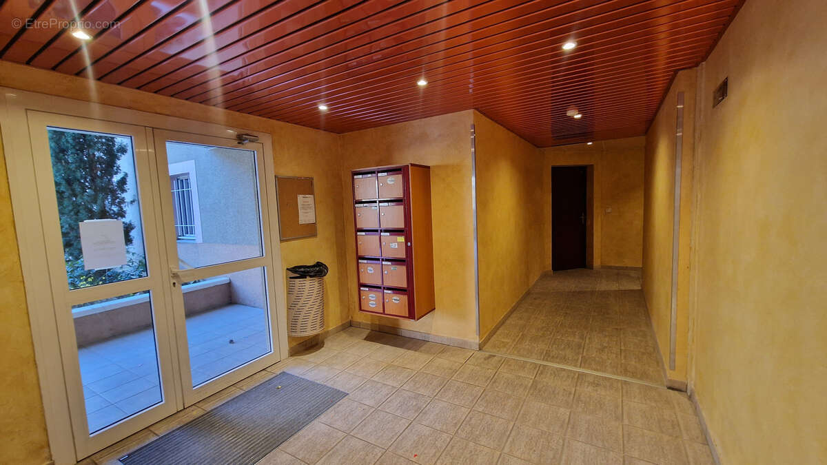 Appartement à NYONS