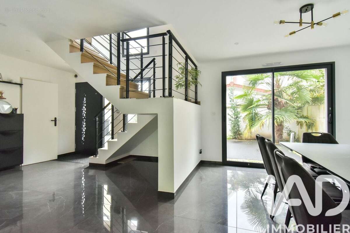 Photo 3 - Maison à SOISY-SOUS-MONTMORENCY