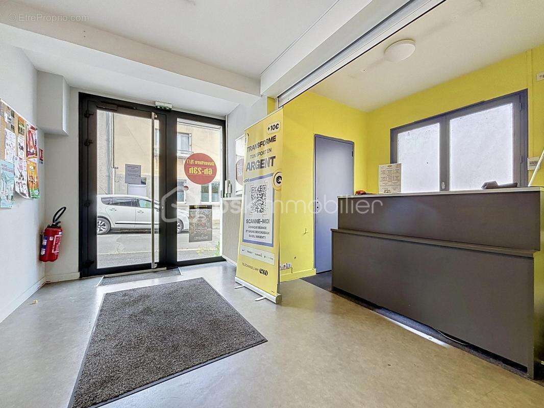 Local commercial avec locataire en place - photo 2