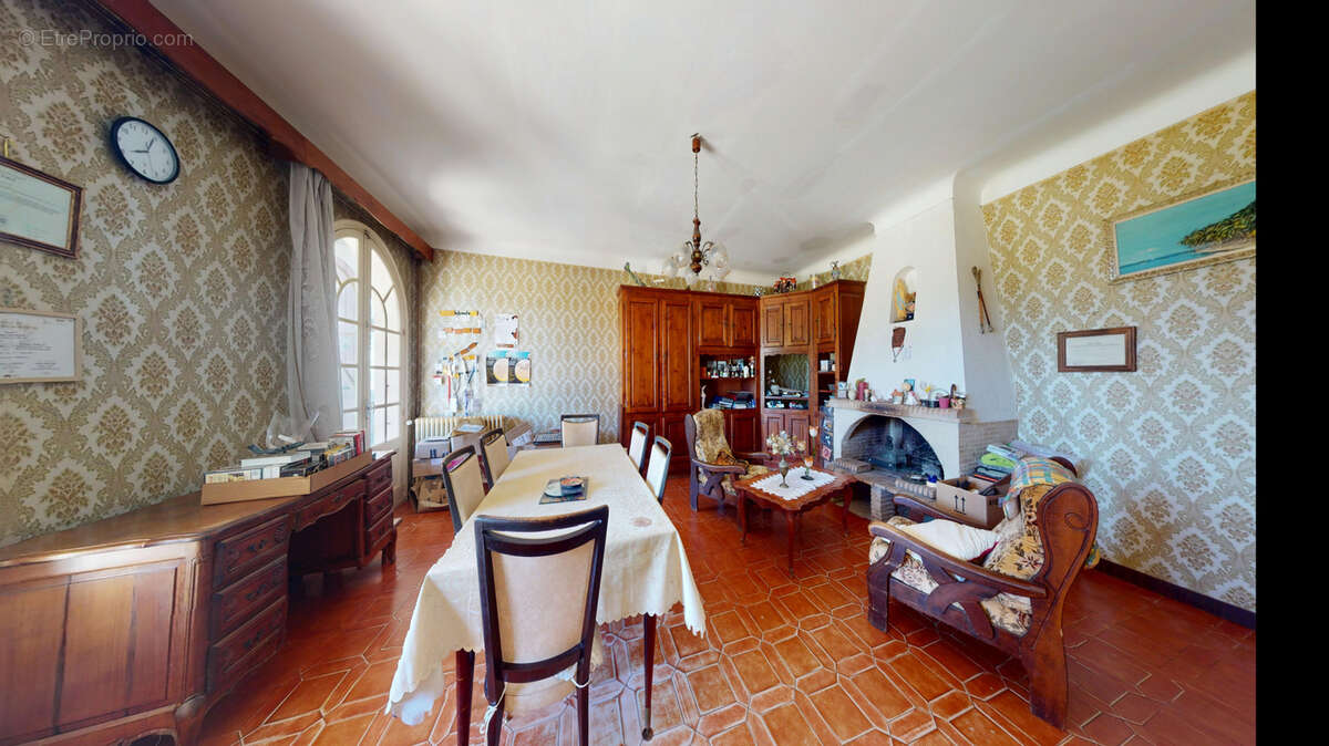Maison à AUSSONNE