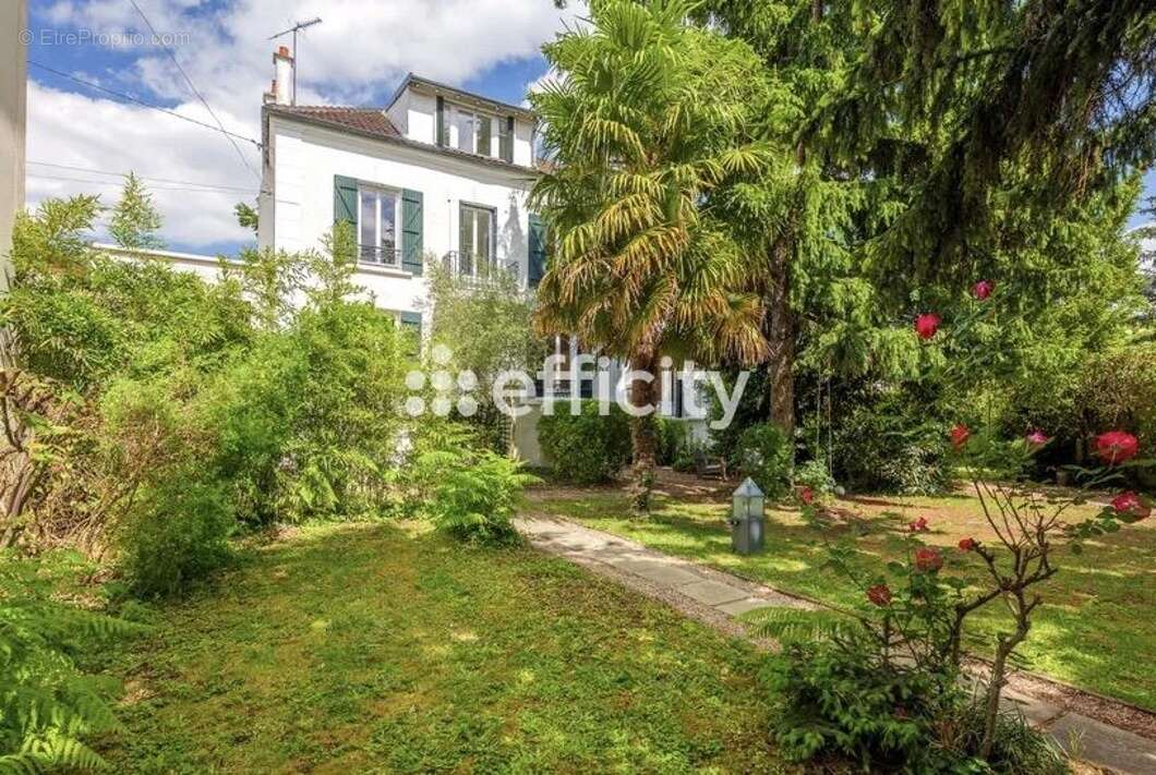 Maison à NEUILLY-PLAISANCE