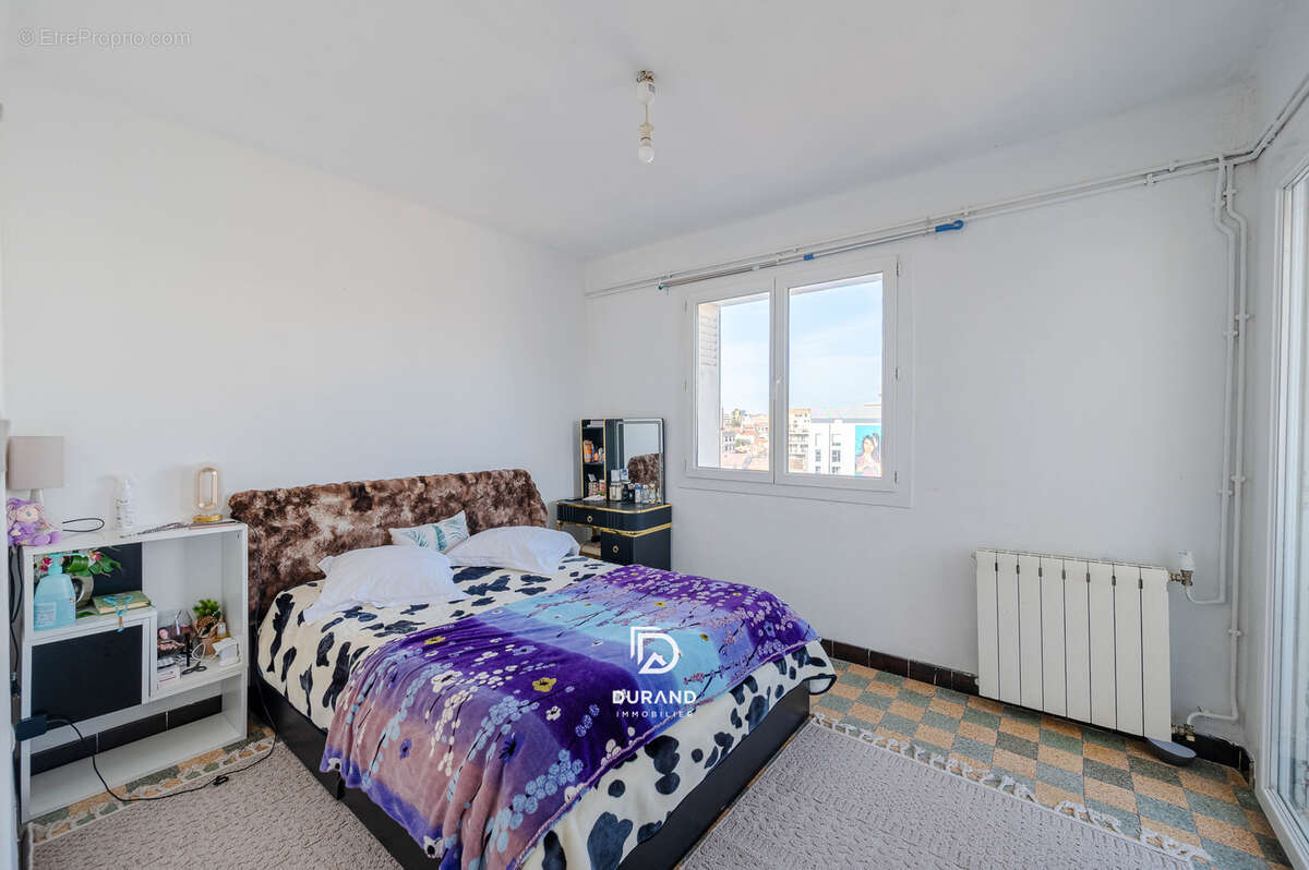 Appartement à MARSEILLE-10E