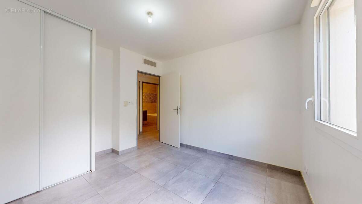 Appartement à MARSEILLE-12E