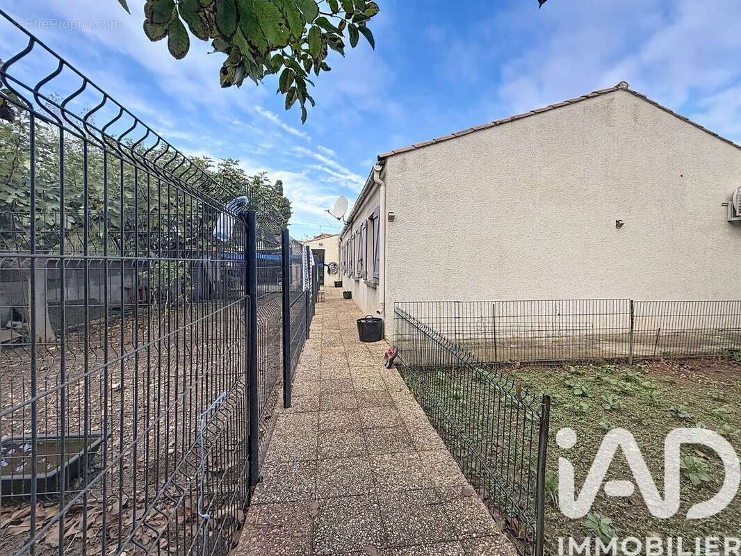 Photo 9 - Maison à VILLEDAIGNE