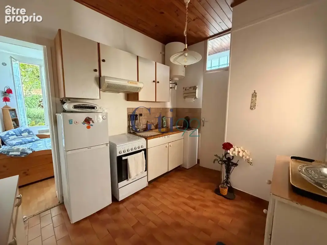 Cadre verdoyant - studio dans une petite maison - photo 4