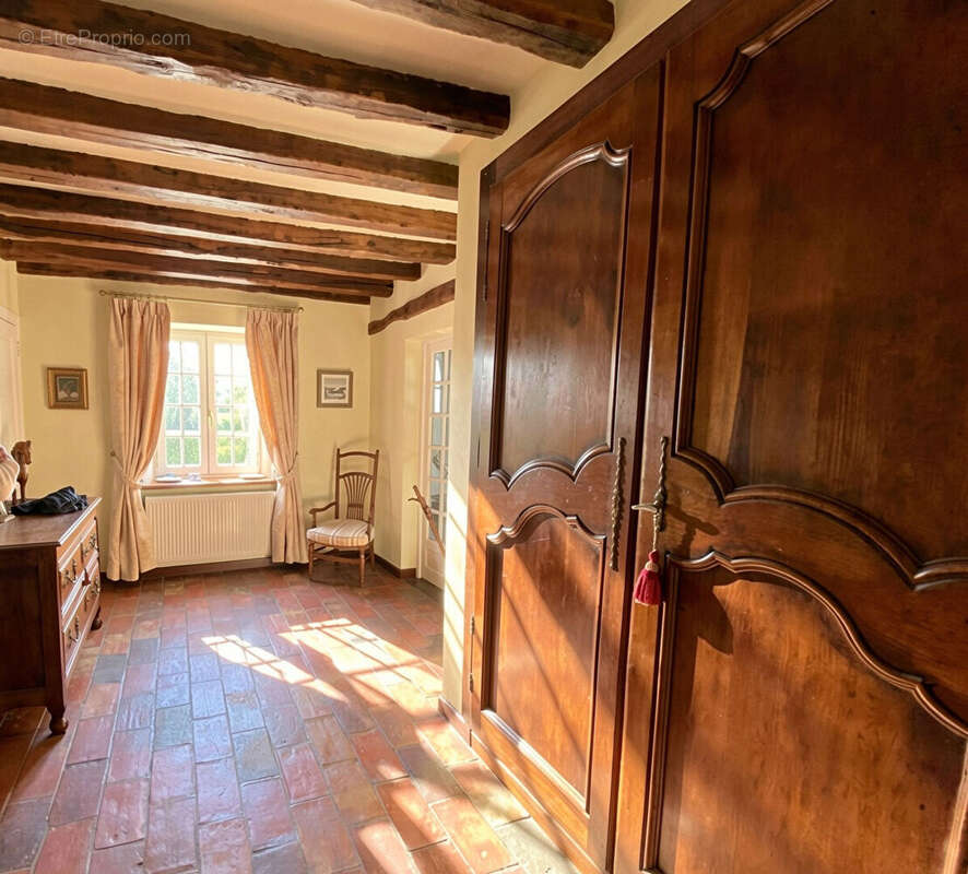 Maison à HOUDAN