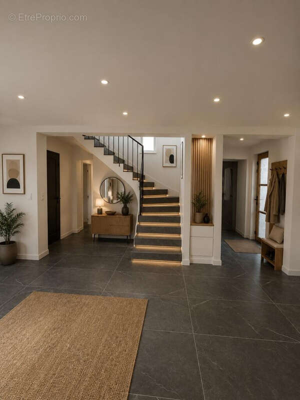 Maison rénovée F6 - photo 2