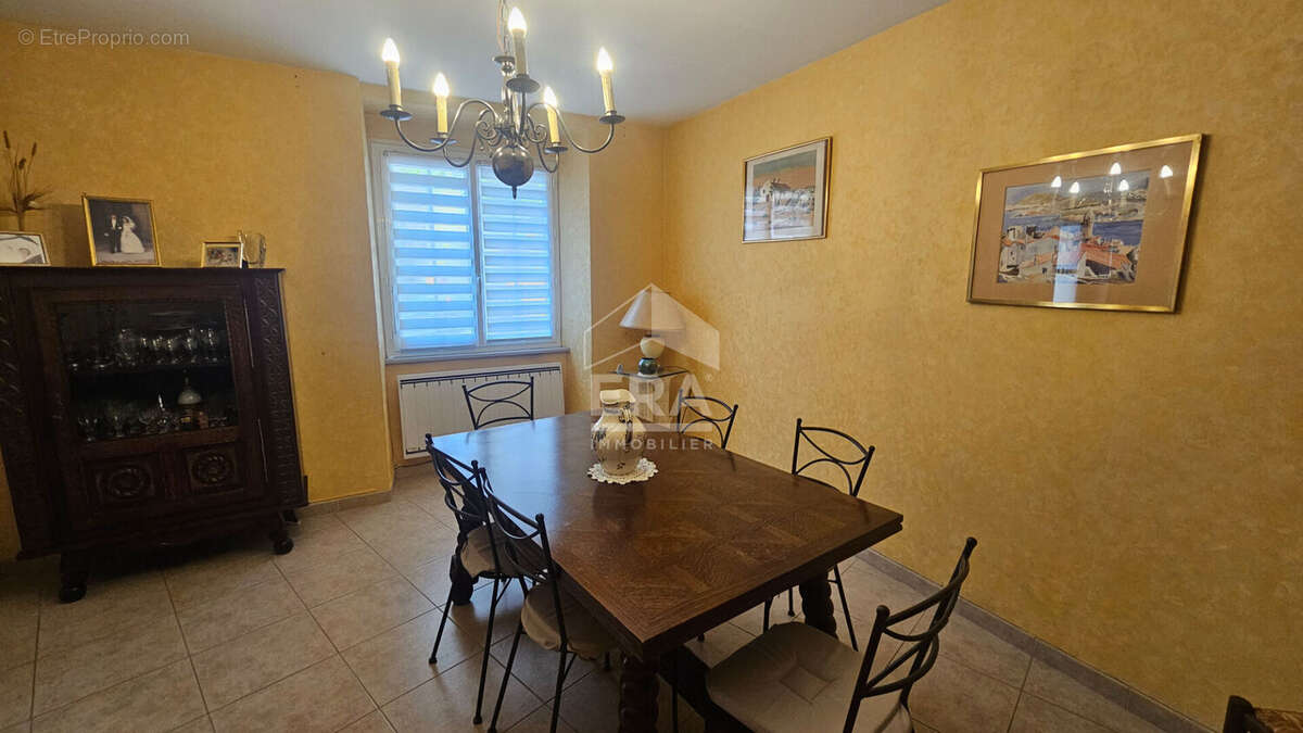Maison à LA DIGNE-D'AVAL