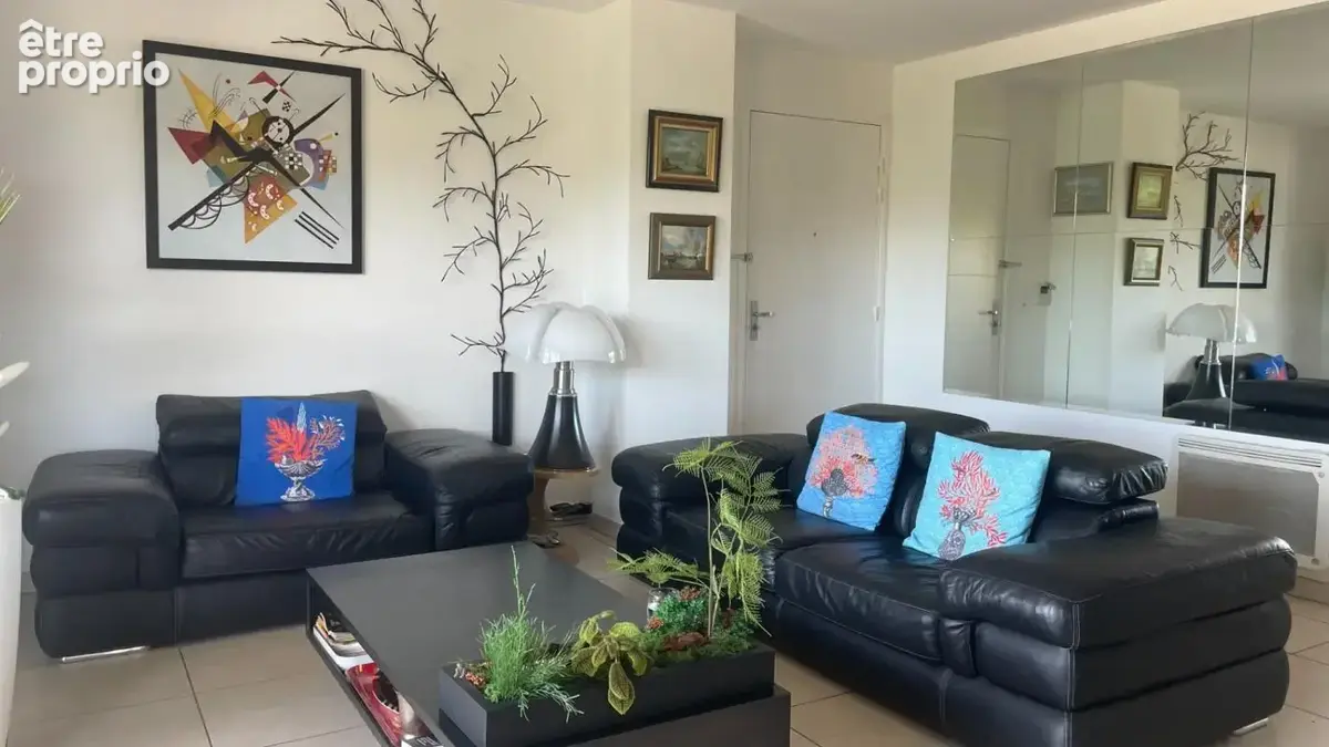 Appartement T4 Dernier Étage avec Terrasse Plein Ciel 37 m² – Résidence Récente & Vue Dégagée - photo 4