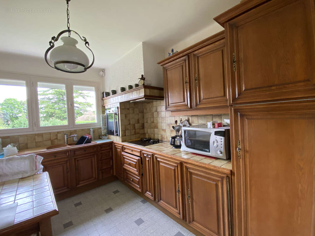 Villa familiale possibilité 2 logements avec grand terrain arboré à Chazay d’Azergues - photo 5