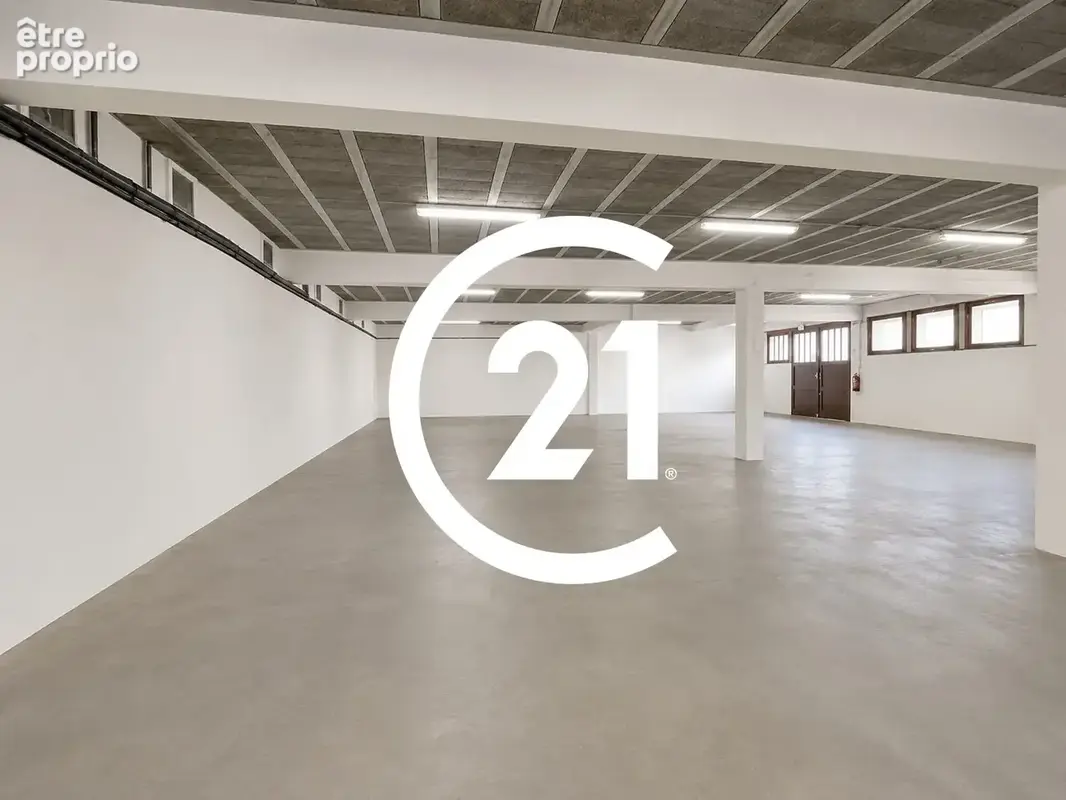 Commerce 740 m² à Valence  - photo 8