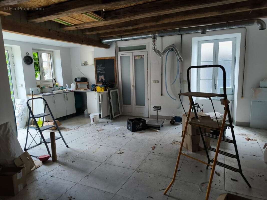 Maison à LA VARENNE