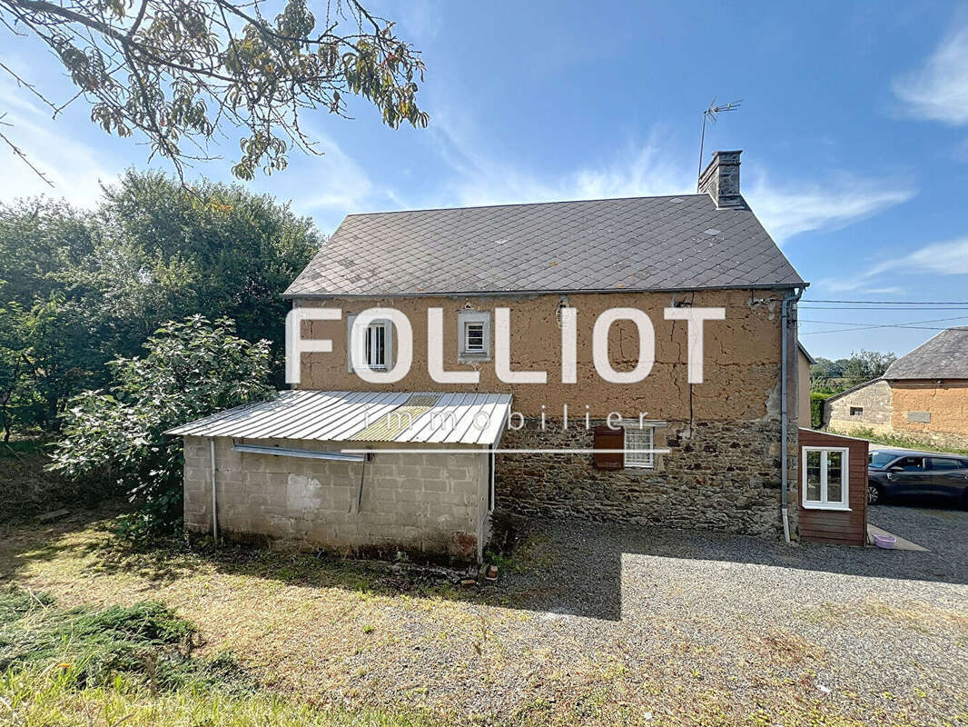 Maison à SAINT-SAUVEUR-LENDELIN